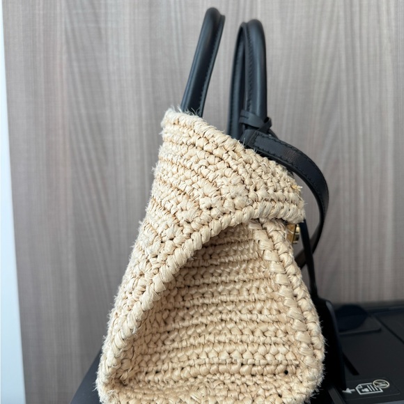 Ferragamo Hug Bag XS - Picture 11 of 15